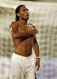 SEKONDI-TAKORADI, GHANA - FEBRUARY 3:  Didier Drogba salutes the fans during the quater final AFCON match between Ivory Coast and Guinea held February 3, 2008 at the Sekondi Stadium, in Sekondi-Takoradi, Ghana.  (Photo by Lefty Shivambu/Gallo Images/Getty Images)